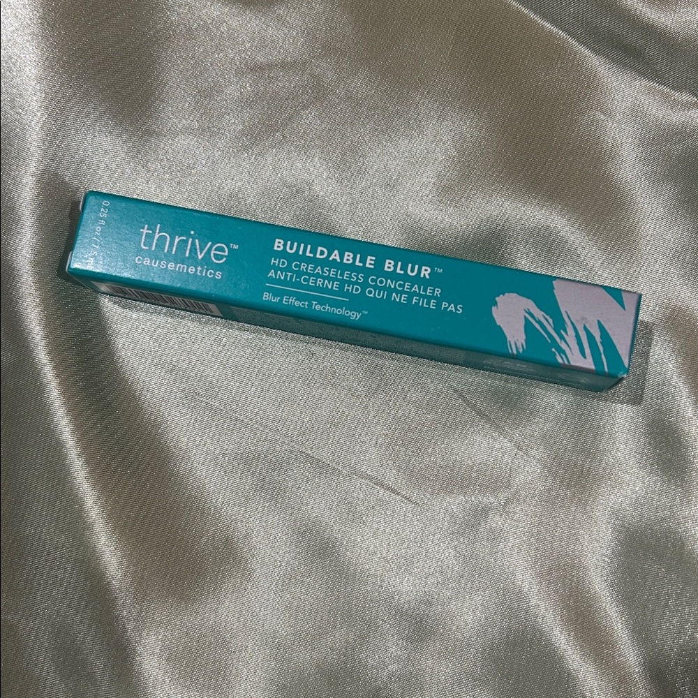 Thrive Buildable Blur Concealer in Fair